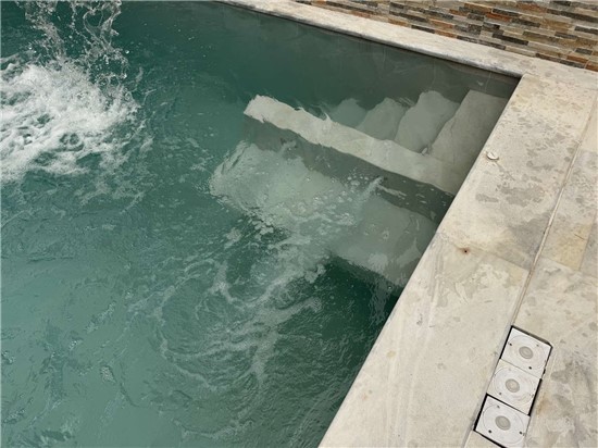 ΠΙΣΙΝΑ ΜΠΕΤΟΝ ΜΕ ΣΚΙΜΜΕΡ ΣΤΟ ΧΑΛΑΝΔΡΙ - ΕΡΓΟ 42 2