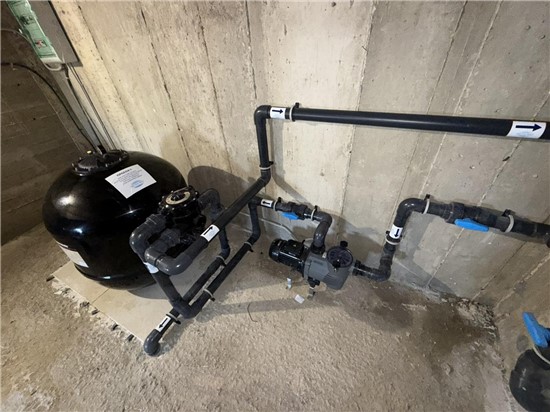 ΠΙΣΙΝΑ ΜΠΕΤΟΝ ΜΕ ΥΠΕΡΧΕΙΛΗΣΗ ΣΤΗΝ ΤΗΝΟ - ΕΡΓΟ 66 3