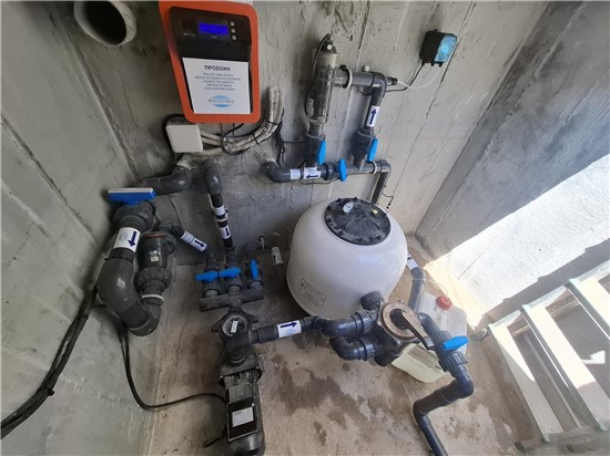 Πισίνα Προκάτ με Υπερχείλιση Καταρράκτη στην Τήνο - Έργο 17 12