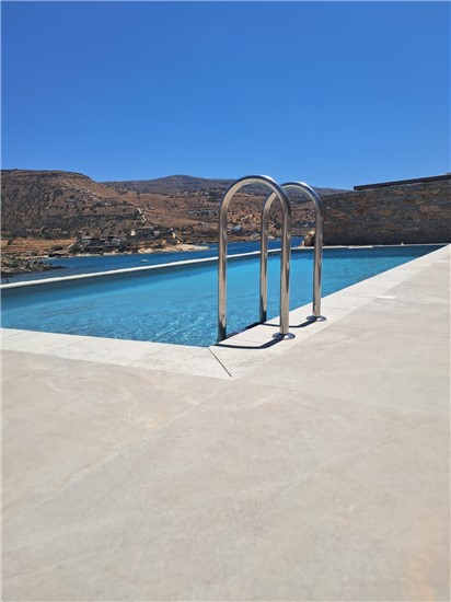 ΠΙΣΙΝΑ ΠΡΟΚΑΤ ΜΕ ΣΚΙΜΜΕΡ ΣΤΟΝ ΚΟΥΝΔΟΥΡΟ - ΤΖΙΑ - ΕΡΓΟ 85 2