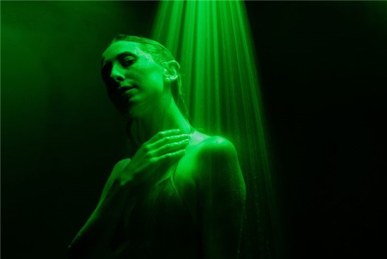 Γνωρίστε το τροπικό ντους ABLUTIO 13