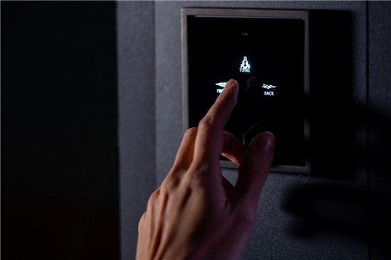 HORIZONTAL SHOWERS 14