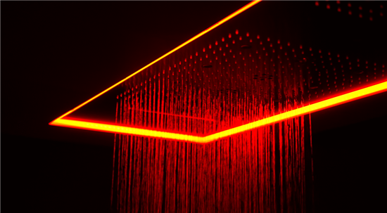 HORIZONTAL SHOWERS 3