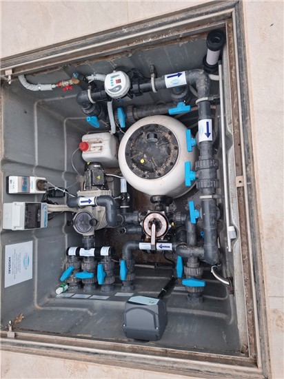 ΠΙΣΙΝΑ ΠΡΟΚΑΤ ΜΕ ΣΚΙΜΜΕΡ ΚΑΙ ΥΔΡΟΜΑΣΑΖ - ΕΡΓΟ 87 12