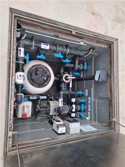 ΠΙΣΙΝΑ ΠΡΟΚΑΤ ΜΕ ΣΚΙΜΜΕΡ ΚΑΙ ΥΔΡΟΜΑΣΑΖ - ΕΡΓΟ 87 14