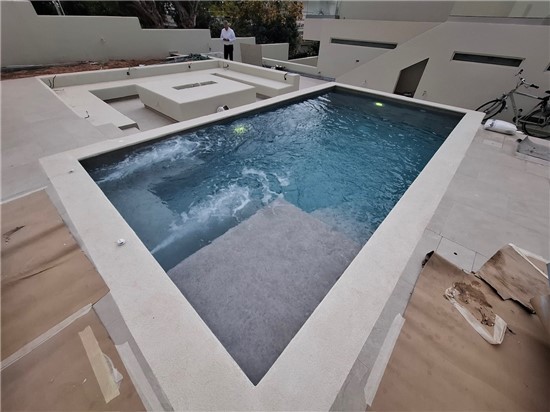 ΠΙΣΙΝΑ ΠΡΟΚΑΤ ΜΕ ΣΚΙΜΜΕΡ ΚΑΙ ΥΔΡΟΜΑΣΑΖ - ΕΡΓΟ 87 6