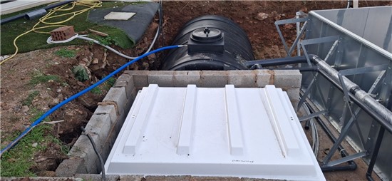 ΠΙΣΙΝΑ ΠΡΟΚΑΤ ΜΕ ΥΠΕΧΕΙΛΙΣΗ ΚΑΤΑΡΡΑΚΤΗ ΣΤΟ ΣΟΥΝΙΟ - ΕΡΓΟ 15 5