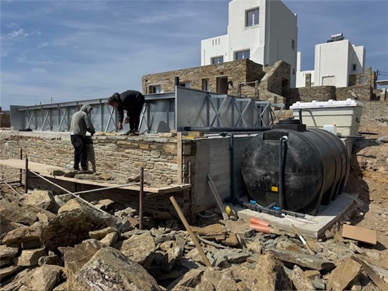 Πισίνα Προκάτ με Υπερχείλιση Καταρράκτη στην Άνδρο - Έργο 16 10