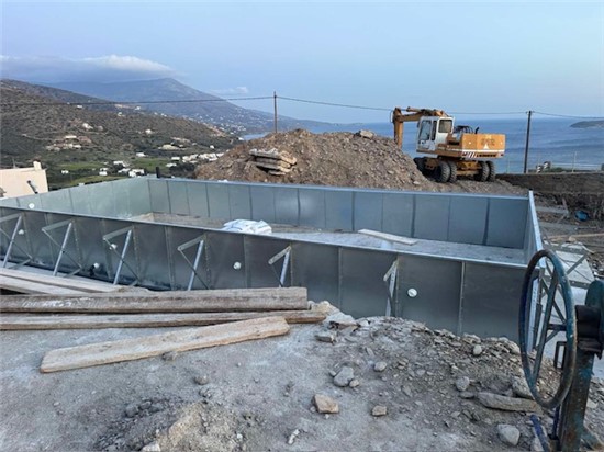 Πισίνα Προκάτ με Υπερχείλιση Καταρράκτη στην Άνδρο - Έργο 16 4