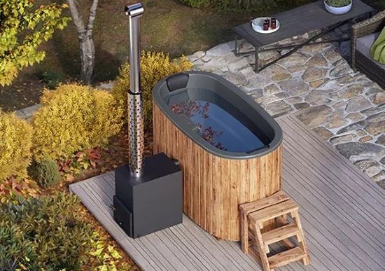 THERMOWOOD  FIBERGLASS HOT TUB ΕΣΘΟΝΙΑΣ  ΜΕ ΞΥΛΟΣΟΜΠΑ ΚΑΙ ΗΛΕΚΤΡΙΚΗ ΘΕΡΜΑΝΣΗ, Εξωτερικό Hot Tub με ξύλα από fiberglass, οβάλ για 2 άτομα