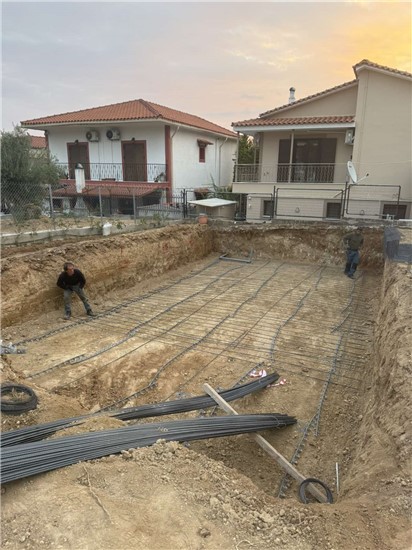 Πισίνα μπετόν με Σκίμμερ και Liner στον Ωροπό - Έργο 46 15