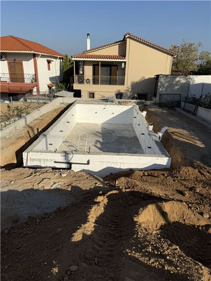 Πισίνα μπετόν με Σκίμμερ και Liner στον Ωροπό - Έργο 46 20