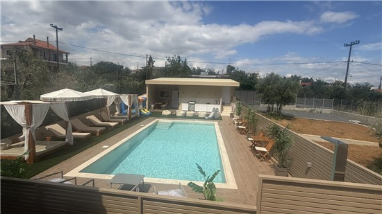 Πισίνα μπετόν με Σκίμμερ και Liner στον Ωροπό - Έργο 46 3