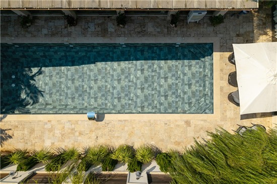 StoneTile Emerald 17