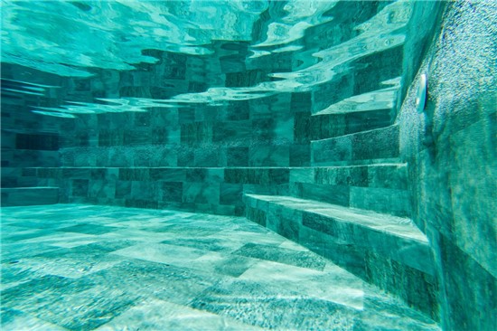 StoneTile Emerald 33