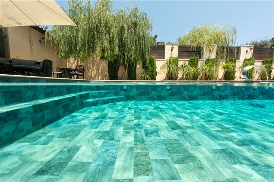 StoneTile Emerald 50
