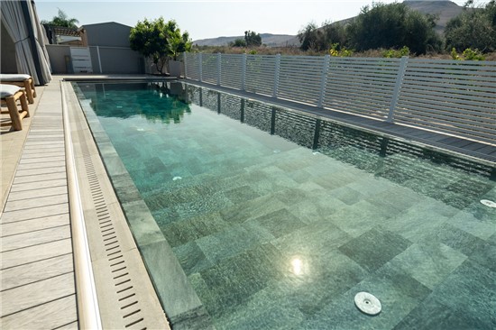 StoneTile Emerald 106