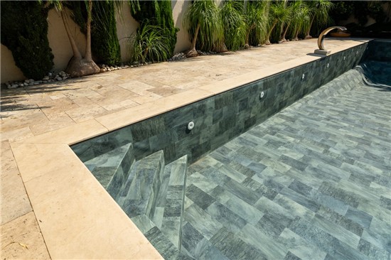StoneTile Emerald 122