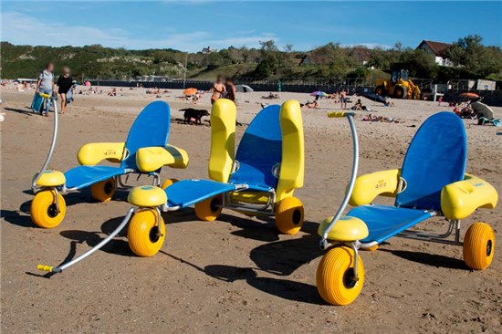 Αναπηρικό καροτσάκι παραλίας - Μοντέλο Bluebeach 2