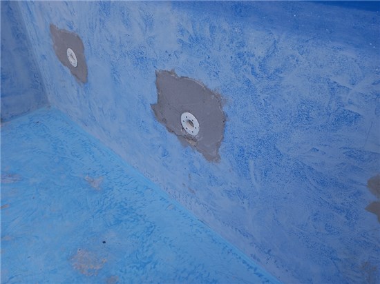 Τοποθέτηση liner σε υπάρχουσα πισίνα μπετόν με σκίμμερ στην Σύρο - Έργο 2 11