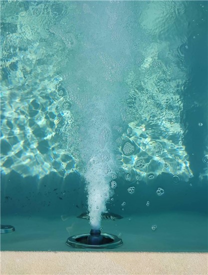 Πισίνα μπετόν με υπερχείλιση καταρράκτη και αντίθετη κολύμβηση στην Αντίπαρο - Έργο 48 5