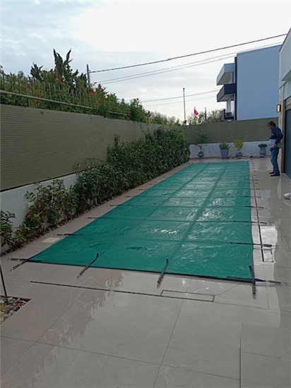 Κάλυμμα Πισίνας Initial Safety 11